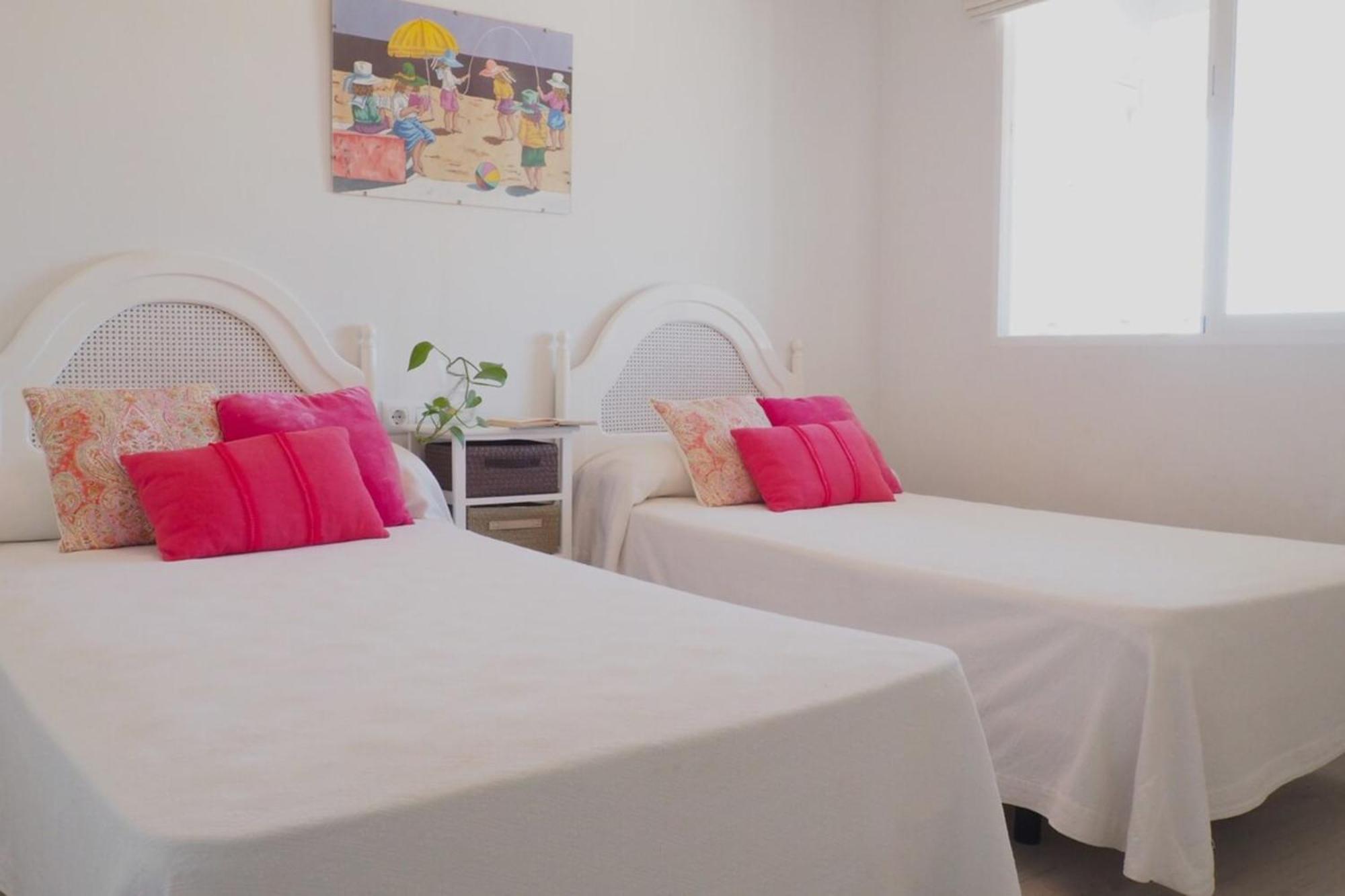 Paseo Del Rey - Fuengirola 2 Bedrooms Oceanfront Apartment Bagian luar foto